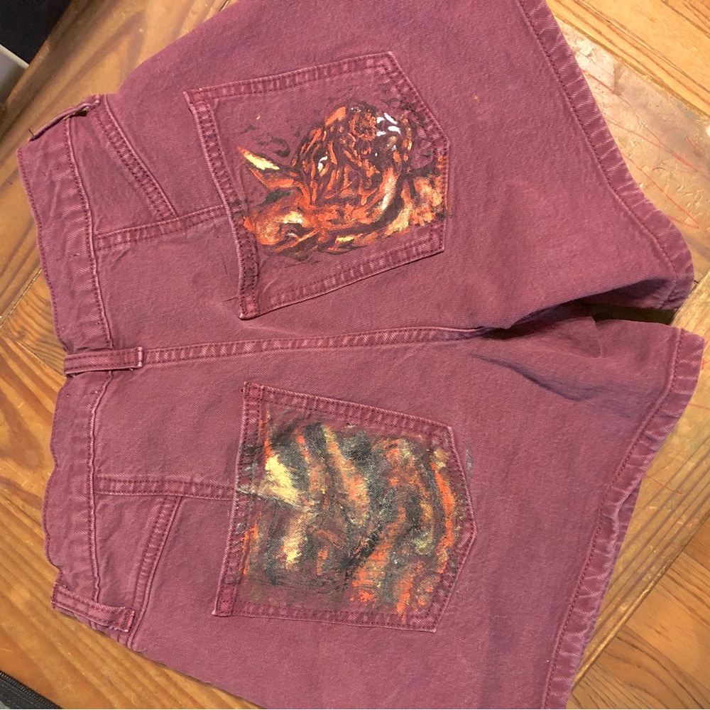 Hand painted cat shorts - Picture 2 of 6
